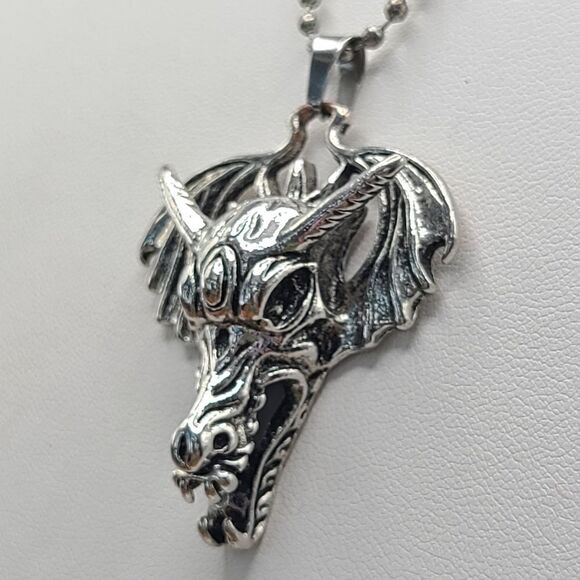 Dragon necklace,  silvertone - Picture 5 of 8